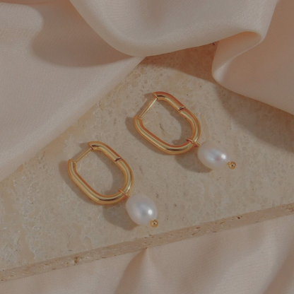 Minimalist Hoop Pearl Earrings