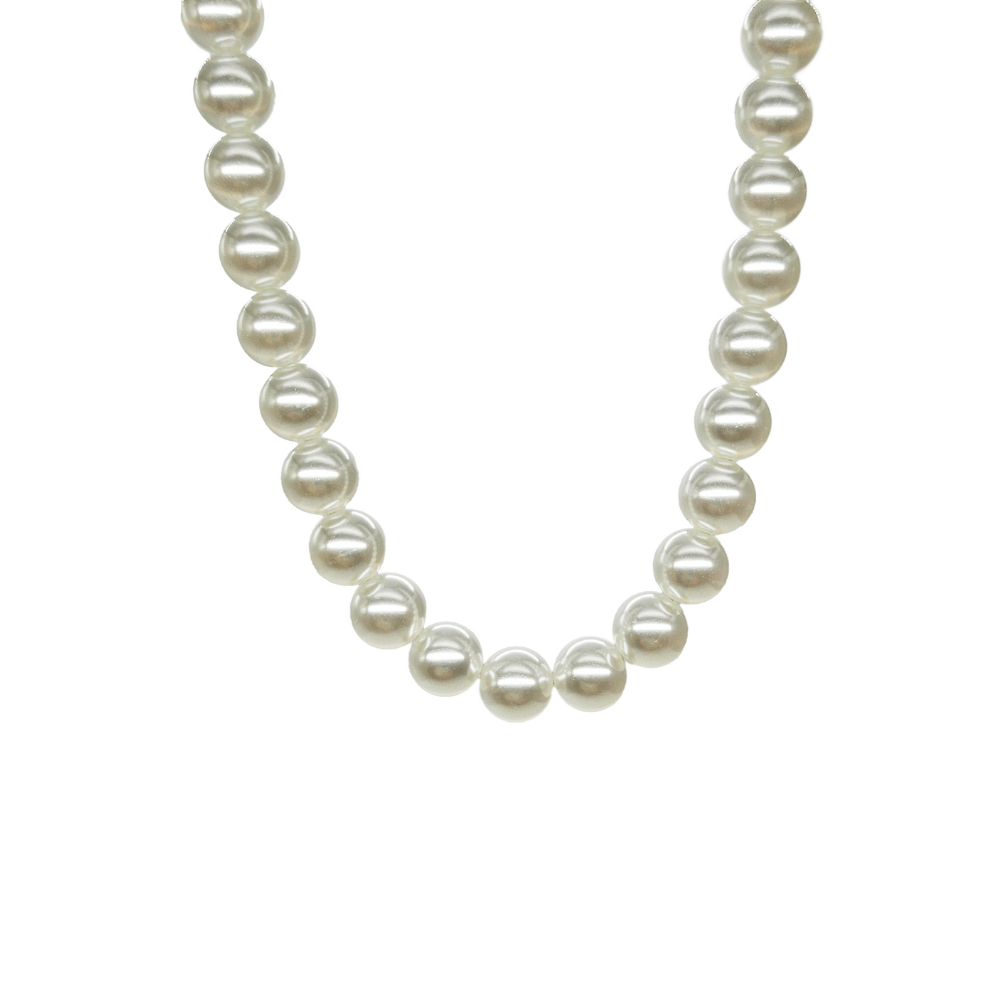 Classic Pearl Necklace